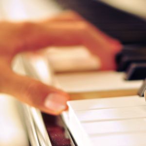 男人的未来是女人你的皮肤很柔顺吗
