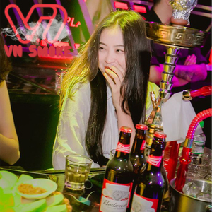 男人的未来是女人你的皮肤很柔顺吗
