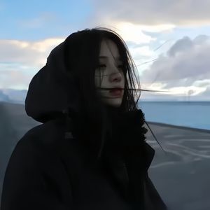 男人的未来是女人你的皮肤很柔顺吗
